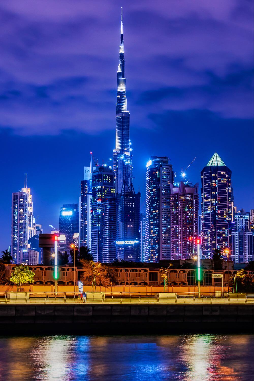 Dubai UAE - Cities for a Nighttime Photography