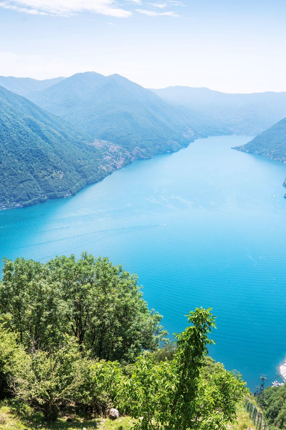 Lake Como, Italy - Gorgeous Lakes Around the World